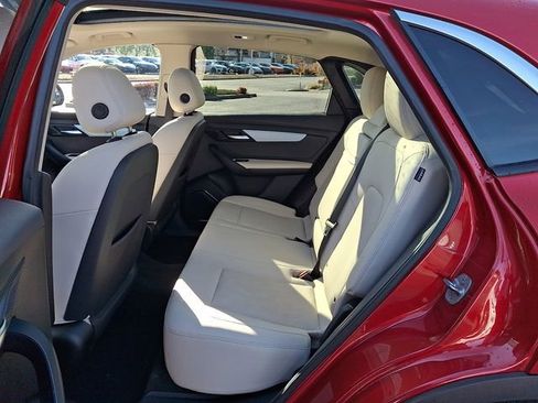 Used 2023 VinFast VF 8 Plus image 13