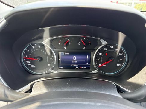 Used 2020 Chevrolet Equinox LT AWD/4WD image 18