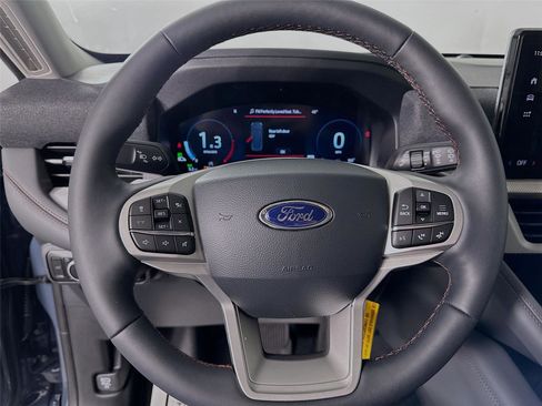 New 2026 Ford Explorer Active w/ Active Comfort Package image 12