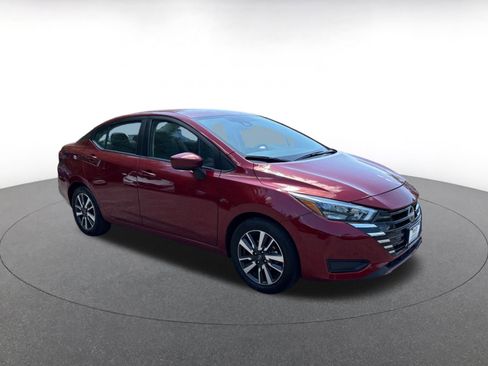 Used 2025 Nissan Versa SV FWD image 1