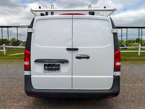 Used 2022 Mercedes-Benz Metris image 6
