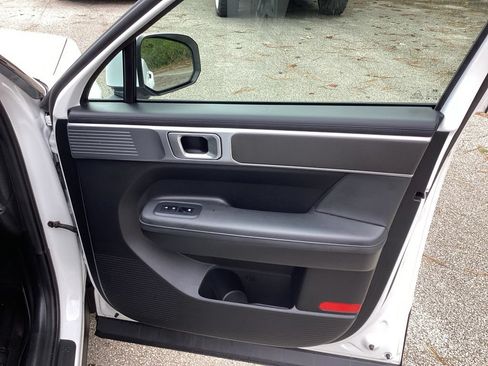 Used 2025 Hyundai Santa Fe SEL FWD image 35
