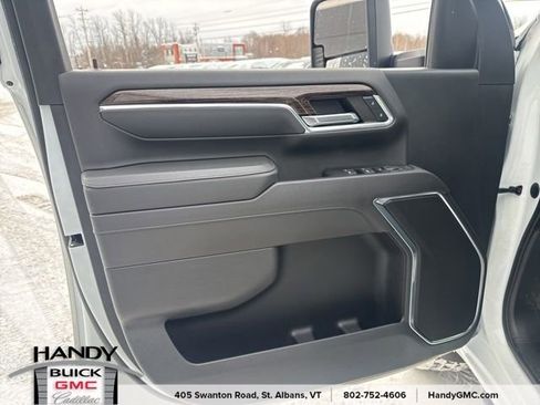 Certified 2024 GMC Sierra 2500 SLE w/ SLE Convenience Package image 19