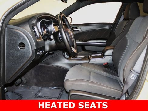 Used 2017 Dodge Charger R/T w/ Beats Audio Group image 15