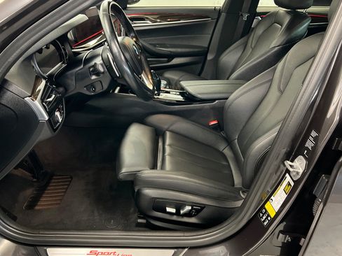 Used 2019 BMW 530i xDrive w/ Convenience Package image 17