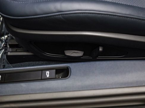 Used 2025 Porsche 911 Carrera image 23