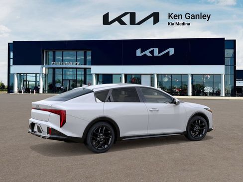 New 2025 Kia K4 GT-Line Turbo FWD image 6