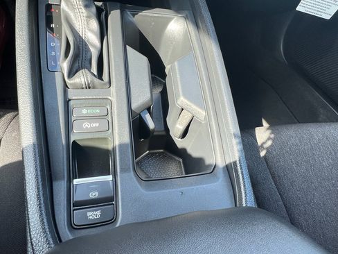 Used 2025 Honda Accord LX image 25