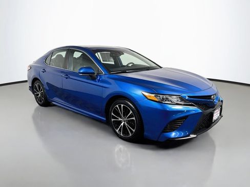 Used 2020 Toyota Camry SE w/ Audio Package FWD image 10