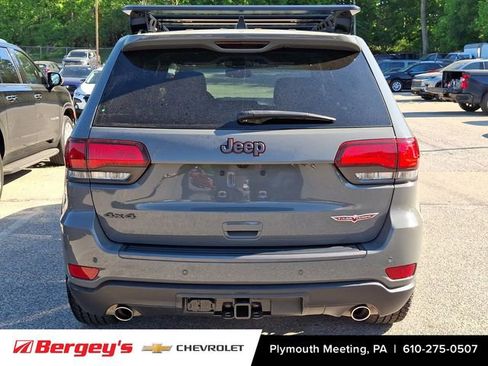 Used 2021 Jeep Grand Cherokee Trailhawk w/ Trailhawk Luxury Group AWD/4WD image 6