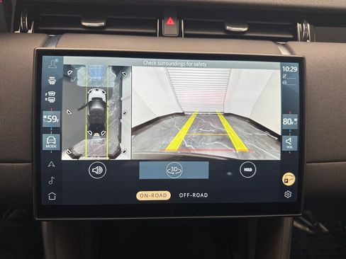 Used 2025 Land Rover Discovery Sport S image 26