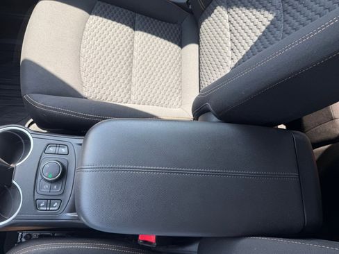 Used 2020 GMC Terrain SLE w/ Driver Convenience Package AWD/4WD image 43
