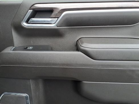 Used 2022 Chevrolet Silverado 1500 LTZ w/ LTZ Convenience Package II image 12