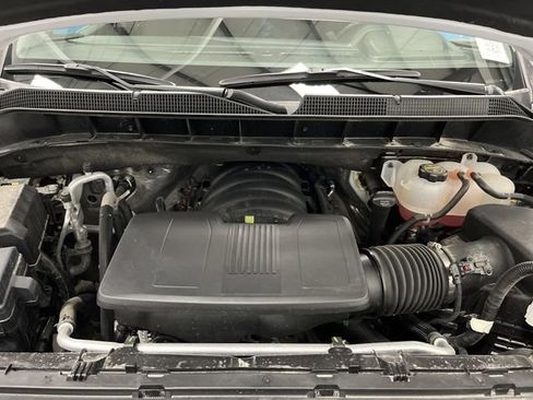 Used 2025 Chevrolet Silverado 1500 LT image 40