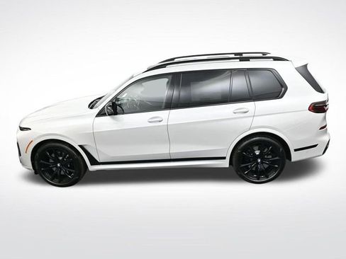 New 2026 BMW X7 M60i image 26
