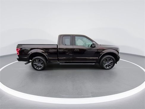 Used 2018 Ford F150 XLT w/ Equipment Group 302A Luxury image 8