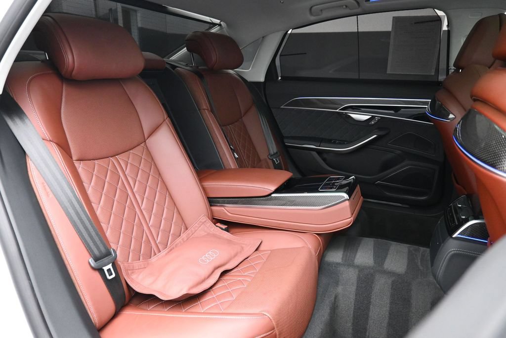 Used 2023 Audi S8 w/ S8 Executive Package AWD/4WD image 26