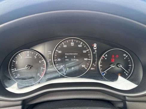 Used 2025 MAZDA MAZDA3 s FWD image 12