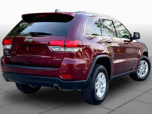 Used 2020 Jeep Grand Cherokee Laredo AWD/4WD image 13