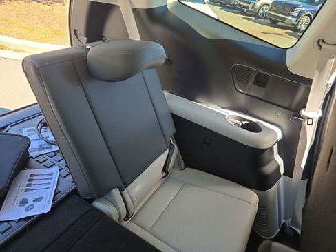 New 2026 Hyundai Ioniq 9 SEL image 20