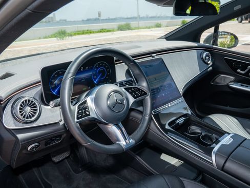 Used 2023 Mercedes-Benz EQE 350+ Sedan image 35