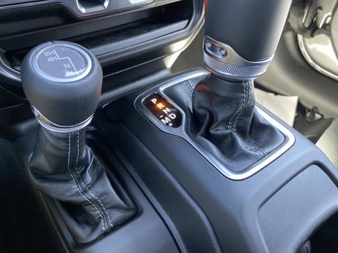 New 2026 Jeep Wrangler Unlimited Sahara AWD/4WD image 14