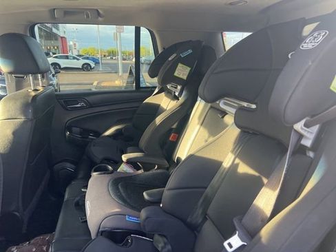 Used 2016 Chevrolet Tahoe LT image 9