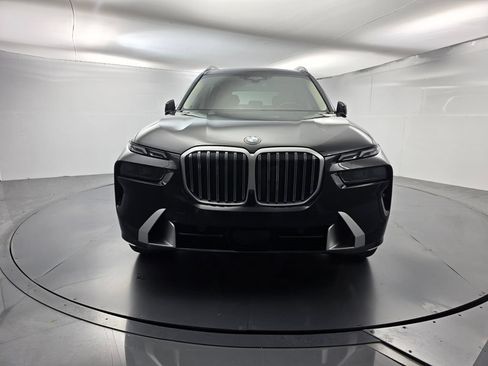 Certified 2024 BMW X7 xDrive40i AWD/4WD image 2