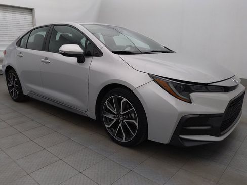 Used 2022 Toyota Corolla SE FWD image 11