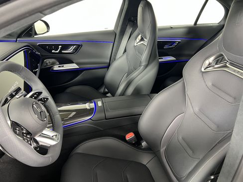 New 2026 Mercedes-Benz E 53 AMG e 4MATIC Sedan image 17