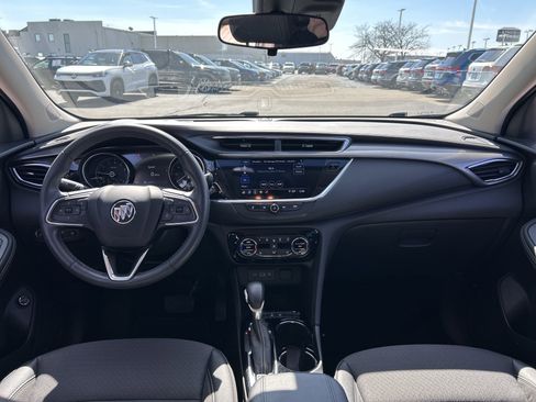 Used 2023 Buick Encore GX Select w/ Sport Touring Package image 9