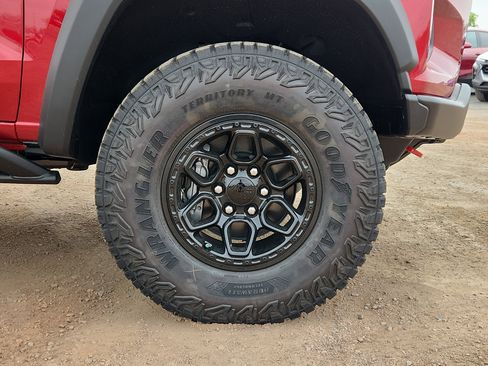 New 2026 Chevrolet Colorado ZR2 w/ ZR2 Bison Edition AWD/4WD image 13