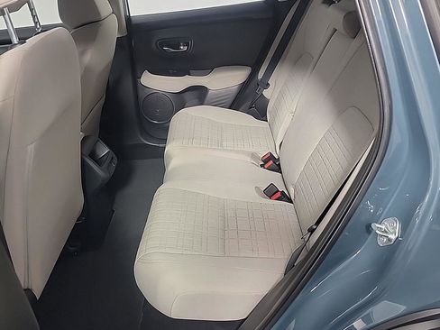 Certified 2024 Honda HR-V LX image 17