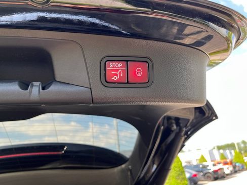 Used 2021 Mercedes-Benz GLA 250 image 32
