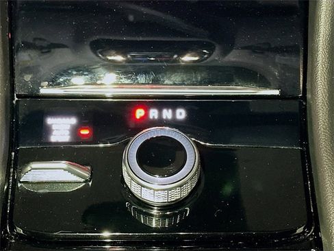 Used 2022 Jeep Grand Cherokee L Limited image 14