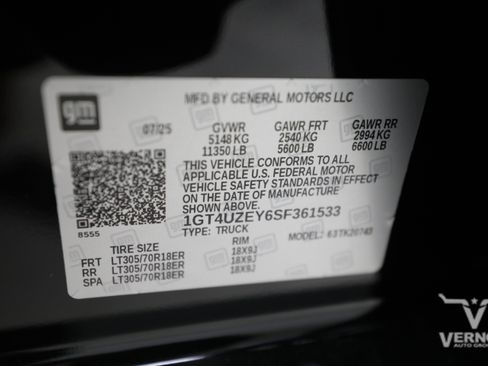 Used 2025 GMC Sierra 2500 AT4X AWD/4WD image 40