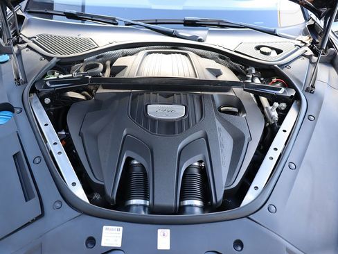 Used 2017 Porsche Panamera 4S w/ Sport Chrono Package image 74