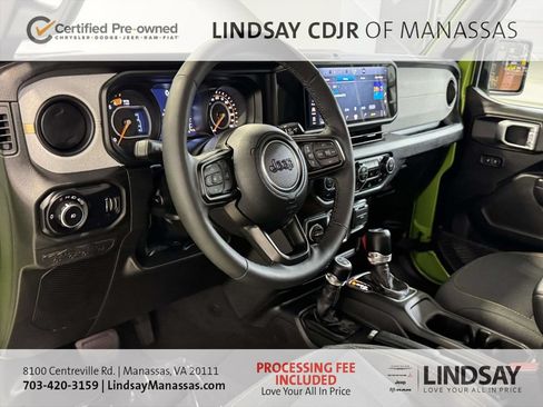 Used 2025 Jeep Wrangler Unlimited Sport AWD/4WD image 19
