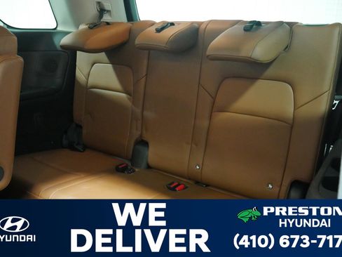 Used 2023 Nissan Pathfinder Platinum image 13