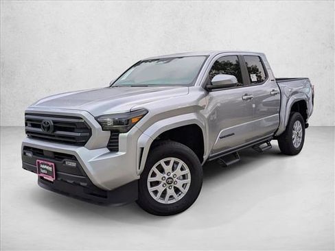 Used 2025 Toyota Tacoma SR5 image 1