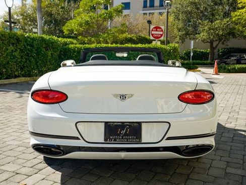 Used 2024 Bentley Continental GT Speed image 22