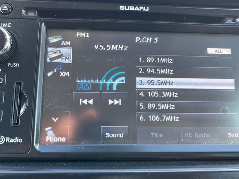 Used 2015 Subaru Forester 2.5i Premium image 12