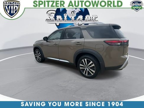 Used 2023 Nissan Pathfinder Platinum AWD/4WD image 7