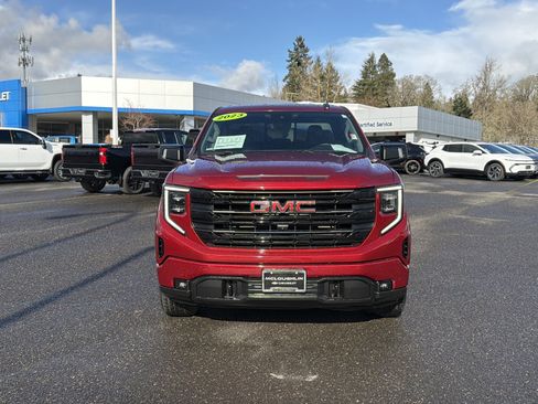 Used 2023 GMC Sierra 1500 Elevation w/ Elevation Premium Package image 8