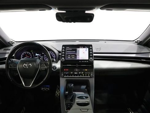 Used 2019 Toyota Avalon Touring w/ Advanced Safety Package FWD image 14