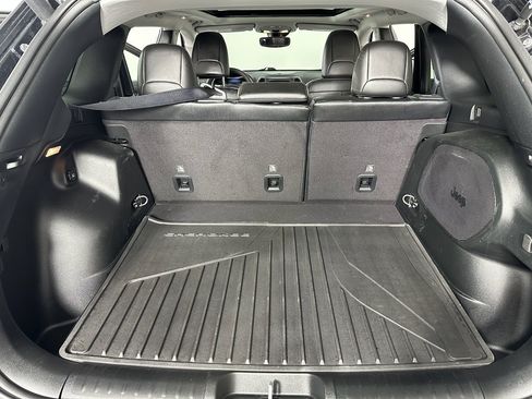 Used 2023 Jeep Cherokee Altitude Lux w/ Lux Elite Package image 18