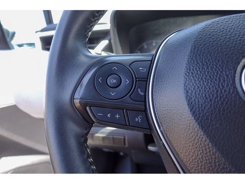 Used 2025 Toyota Corolla SE FWD image 15
