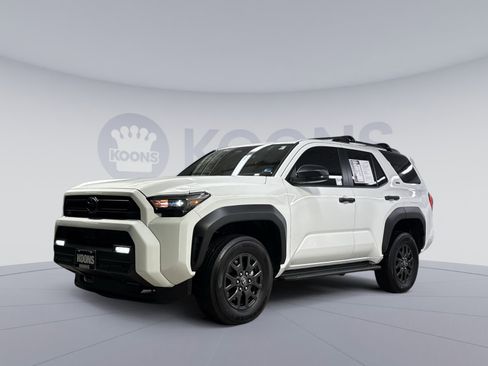 Used 2025 Toyota 4Runner SR5 image 1