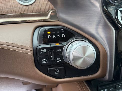 Used 2019 RAM 1500 Limited image 38