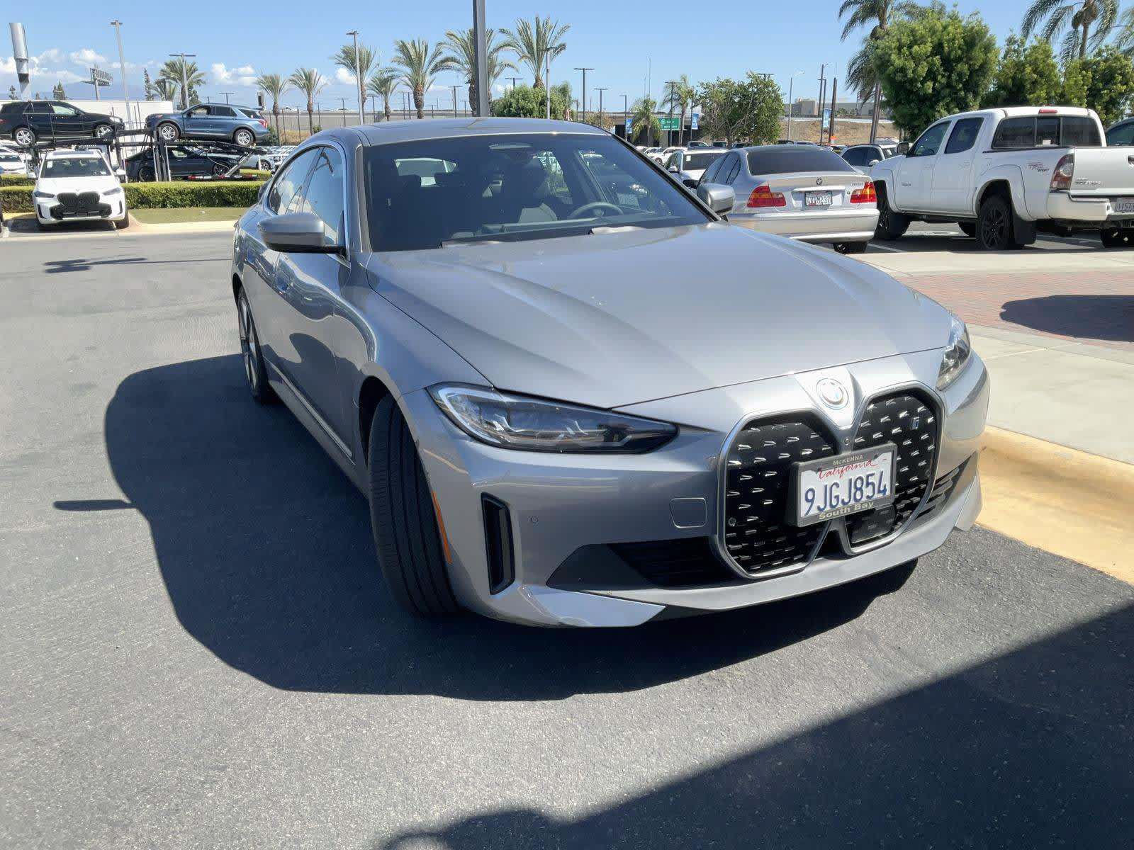 Used 2024 BMW i4 eDrive40 w/ Premium Package RWD image 4